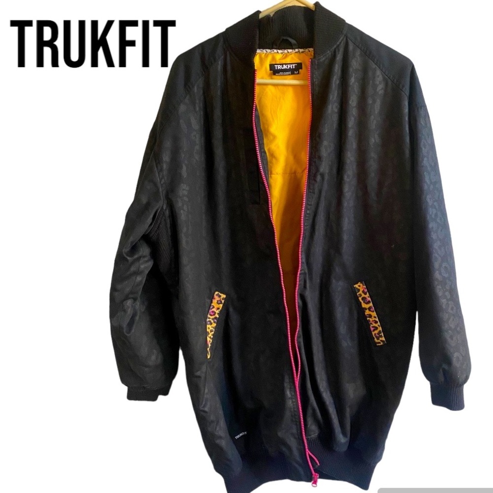 🌼TRUKFIT SWEATER